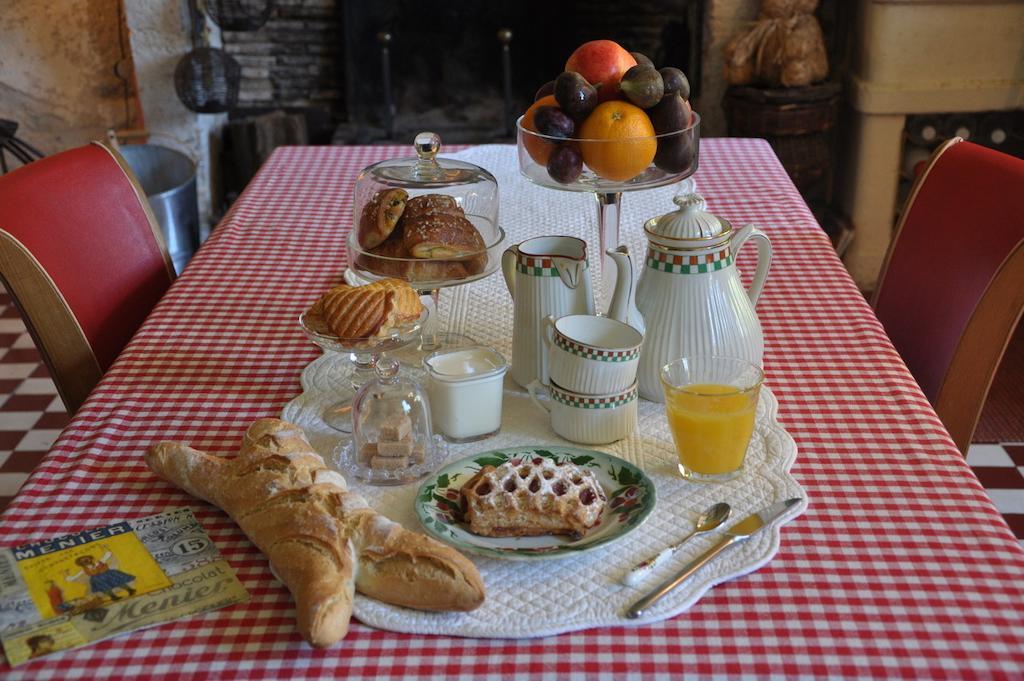 La Maison De Rose Bed and Breakfast Brossac Exterior foto